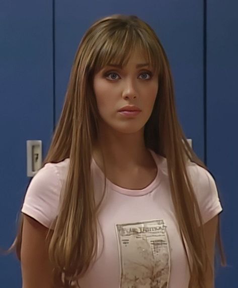 Iconic 2000s, Mia Colucci, Natural Hair Styles Easy, Hair Color And Cut, Light Brown Hair, Cut And Color, Short Film, Cute Hairstyles, Brown Hair