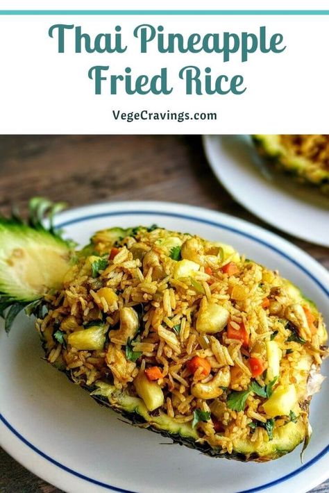 Pineapple Rice Recipes, Thai Appetizers, Rice With Pineapple, Hawaiian Fried Rice, Vegetarian Inspiration, Thai Pineapple Fried Rice, Pineapple Fried Rice Recipe, Veg Fried Rice, Curry Fried Rice