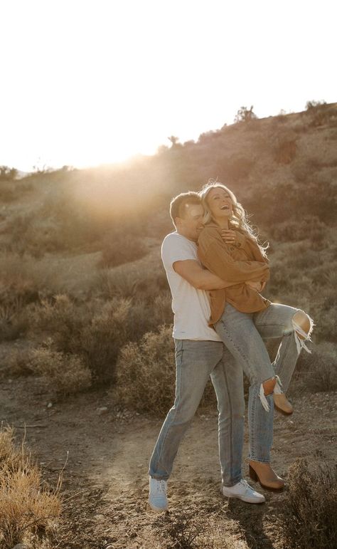 Couples Shoot in Las Vegas, Nevada at Red Rocks Canyon - Photography by Raegan Taylor Photography Rock Photoshoot, Desert Engagement Photos, Red Rock Canyon, South Georgia, Couples Shoot, Red Rocks, Red Rock, Couple Shoot, Las Vegas Nevada