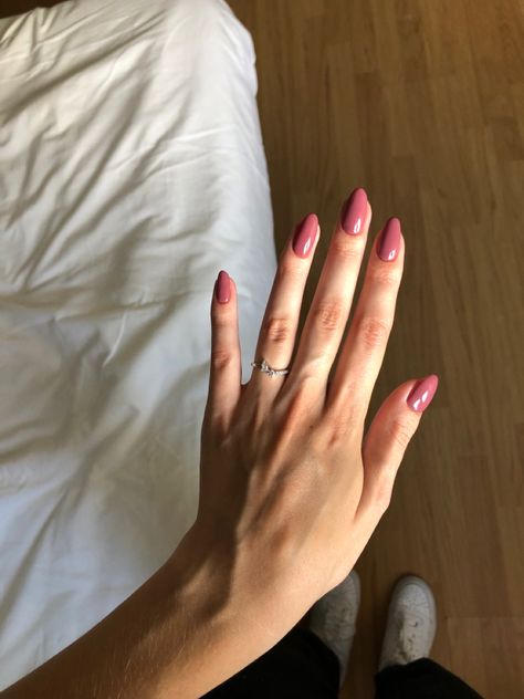 Blush Pink Nails, Gel Nails French, Gel Toe Nails, Pink Manicure, Nail Essentials, Rose Nails, Strong Nails, Neutral Nails, Girls Nails