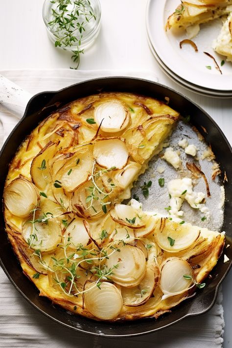 "Savour Authentic Mediterranean Flavours: Sardinian Potato, Onion, and Pecorino Frittata Recipe" Mediterranean Recipes Authentic, Authentic Mediterranean Food, Sardinia Recipes, Authentic Mediterranean Recipes, Sardinian Recipes, Saudi Food, Sardinian Food, Mediterranean Feast, Sattvic Diet