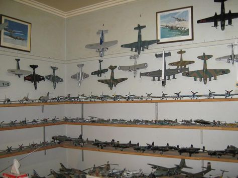 Wall display Model Plane Display Ideas, Model Airplane Display Ideas, Model Planes Display, Model Car Display Ideas Shelves, Shelving For Model Cars, Model Airplanes Display, Military Wall Display, Aviation Decor, Airplane Decor