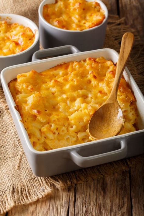 Nigella Mac And Cheese American Mac And Cheese, Macaroni Bake, Cheese Varieties, Mac And Cheese Pasta, Nigella Lawson Recipes, Baked Mac And Cheese Recipe, Baked Dinner, American Recipes, Baked Mac N Cheese