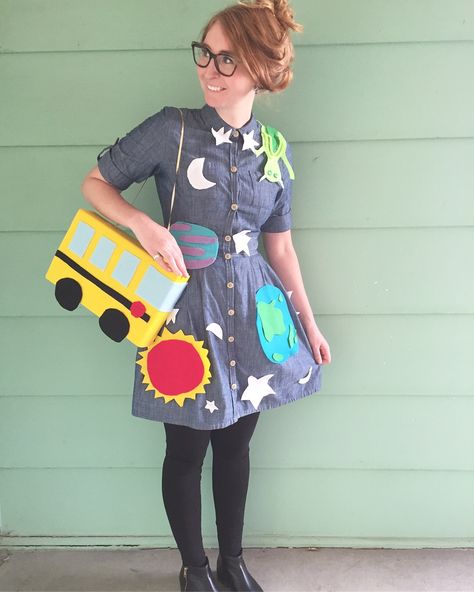 Fairy Tale Costumes For Teachers, Magic School Bus Costume Ms Frizzle, Me Frizzle Costume, Ma Frizzle Costume, Diy Ms Frizzle Costume, Miss Frizzle Costume Diy, Teachers Costumes For School, Miss Frizzle Hair, Mrs Frizzle Costume Diy