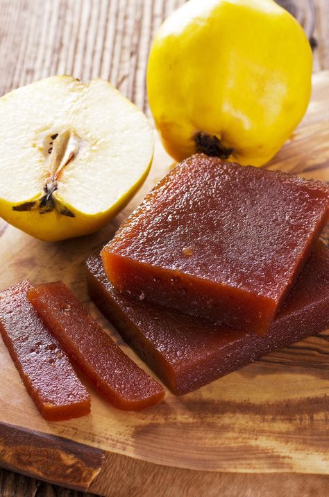 Membrillo - The Happy Foodie Quince Recipes, Greek Sweets, Greek Desserts, Apples And Cheese, Authentic Recipes, Fruit Recipes, Greek Recipes, Apple Recipes, Quince