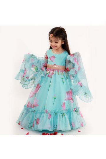 Kids Long Frocks Design Latest, Ethnic Wear For Baby Girl, Kids Ethnic Wear Indian, Fancy Gown, Kids Party Wear Dresses, Kids Ethnic Wear, Kids Dress Collection, Maxi Design, Gown Blue