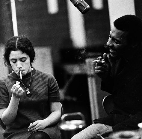 Janis Ian and Richie Haven at Mira Recording Studios, '60's. Janis Ian, Richie Havens, Usa Country, Recording Studios, Music Piano, Concert Festival, Cow Boy, Recording Studio, Girl Bands