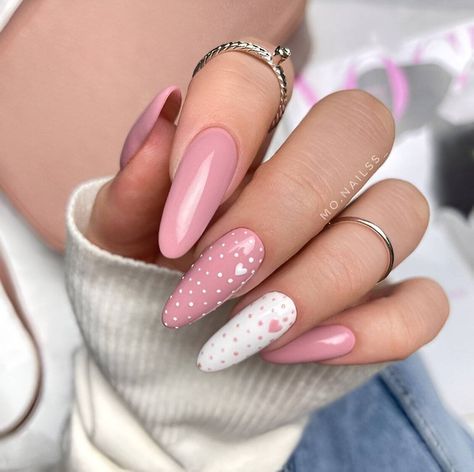 30 Stunning Pink And White Nail Designs To Make You A Beauty Queen - 216 Heart Nail Designs, February Nails, Polka Dot Nails, Dots Nails, Almond Nail, Heart Nails, Nail Arts, Valentine's Day Nails, Valentines Nails