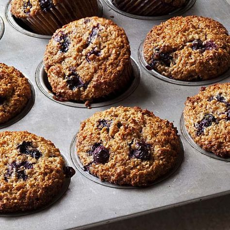 Blueberry Bran Muffins - Barefoot Contessa Blueberry Bran Muffins, Bran Muffin Recipes, Healthy Blueberry, Bran Muffins, Barefoot Contessa, Healthy Muffins, Muffin Tins, Muffin Tin, Breakfast Breads