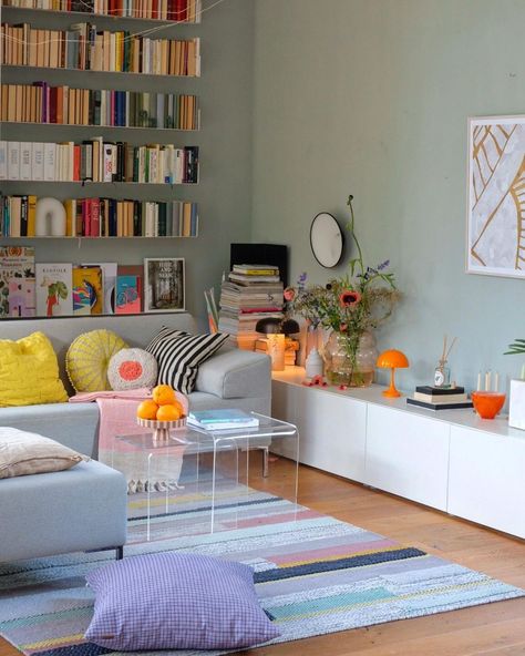 Contemporary Colourful Living Room, Nordic Living Room Colorful, Bright Colorful Interiors, Scandinavian With Pops Of Color, Scandi House Interior, Bright Colour Living Room Decor, Bright Colorful Living Room Ideas, Colorful Scandinavian Interior, Copenhagen Interior Design