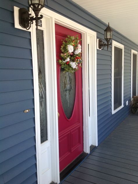 Lowe's Bayou Blue siding, white trim, Behr Sugar Beet door. Blue House Blue House White Trim, Best House Exterior, White Window Trim, Red Door House, Blue Siding, House Paint Color Combination, Exterior Design Ideas, Sugar Beet, House White