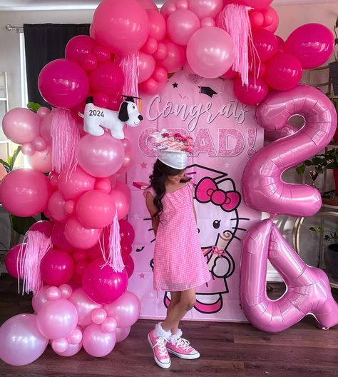 Hello Kitty Graduation Balloon & Backdrop Setup for my Little Graduate 🎓✨💕 Grad Hello Kitty, Hello Kitty Graduation Party Ideas, Hello Kitty Backdrop Ideas, Hello Kitty Graduation Cakes, Hello Kitty Graduation Party, Graduation Party Decorations Ideas, Hello Kitty Backdrop, Hello Kitty Centerpieces, Hello Kitty Graduation