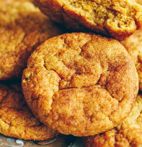 Cookies Small Batch, Vegan Pumpkin Cookies, Pumpkin Snickerdoodles, Cinnamon Sugar Cookies, Best Holiday Cookies, Recipe Pumpkin, Snickerdoodle Cookie Recipes, Kids Cooking, Cookie Butter