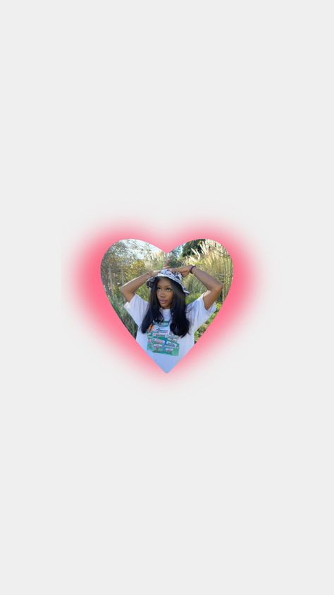 Sza homescreen heart icon Heart Icons Sza, Icon For Homescreen, Sza Homescreen, Iphone Tutorial, Phone Widgets, Cute Home Screen Wallpaper, Home Lock Screen, Cute Home Screens, Screen Icon