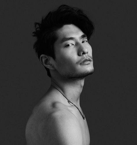 16 Stunning Photos That Shatter Society’s Stereotypes About Asian Men - Mic Male Reference, Poses Men, Heads Challenge, Asian Male Model, Handsome Men Quotes, 100 Heads, Men Quotes Funny, What Makes A Man, Foto Portrait