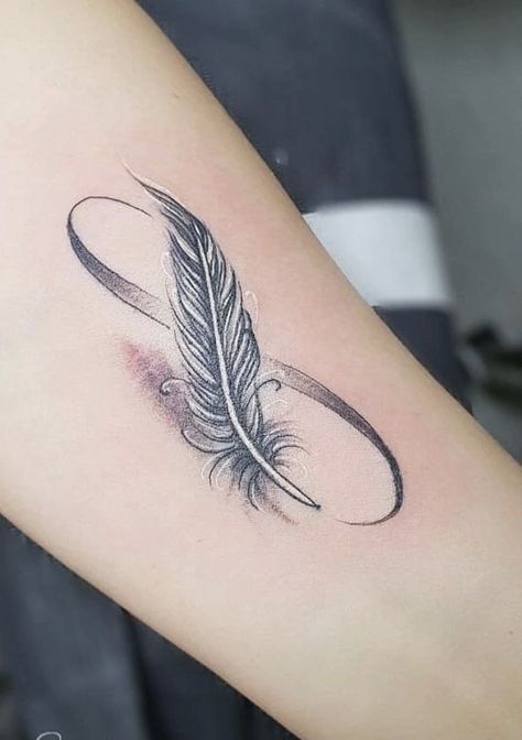 Infinity Wrist Tattoo, Infinity Feather, Feather Tattoo Wrist, Infinity Tattoo With Feather, Tatoo Dog, Infinity Tattoo On Wrist, Delicate Tattoos For Women, Tattoo On Wrist, Infinity Tattoo Designs