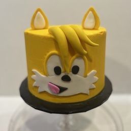 Sonic Birthday Cake, Sonic The Hedgehog Cake, Tails Sonic, Bolo Sonic, Fox Cake, Sonic Cake, Hedgehog Cake, Sonic Birthday Parties, Butterfly Birthday Cakes