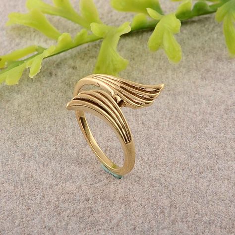 Gold Stylish Rings, Only Gold Ring Design For Women, Gold Unique Rings, Unique Ring Designs Gold, Modern Gold Ring Design For Women, Latest Gold Ring Design For Women, Modern Gold Rings Unique, Gold Ring Design For Women Latest Gold Ring Design For Women, Simple Gold Ring Designs Unique