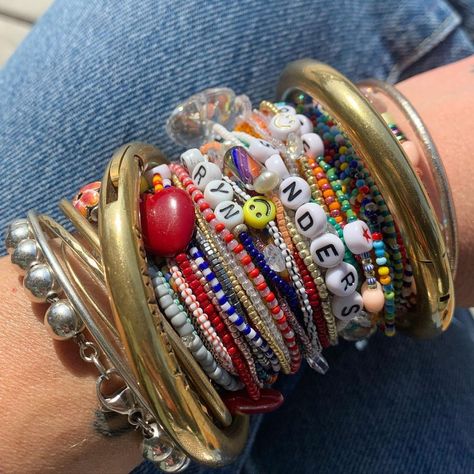 Beaded Bracelets Stack, Funky Bracelets, Chunky Silver Jewellery, Hip Jewelry, Funky Bracelet, Bracelets Stack, Surf Jewelry, Bracelet Stacks, Summer Bracelets