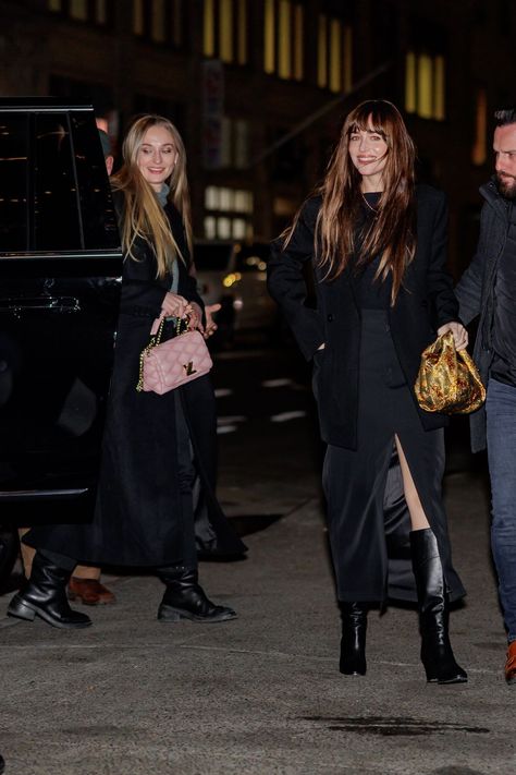 Celebrity Sightings In New York City - November 12, 2023 Fall Party Outfit, Dakota Johnson Street Style, Dakota Johnson Style, Long Black Coat, Sophie Turner, Dakota Johnson, Girls Night Out, Black Coat, Girls Night