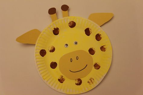 Letter of the Week - G making a giraffe craft for kids out of a paper plate! Cute DIY project Vpk Activities, Letter G Crafts, Letter G Activities, Giraffe Crafts, Toddler Projects, April Activities, Abc Crafts, Dear Zoo, Teaching Themes