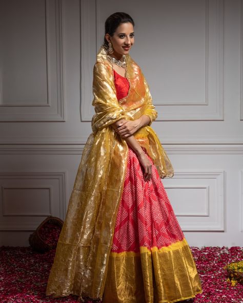 INR 57,000 Pure Kanjeevaram Silk bandhani lehenga. This two-piece set consists of a stitched lehenga, and an unstitched blouse piece. Please note that the blouse worn by the muse is not included. Lehenga Length: 43.5 inch length Lehenga Waist: 34 waist size with drawstrings and zip closure on the side. Lehenga/ Ghagra has a single layer of Cancan and a double layer of lining. Dupatta Length: 109 inches X 42.5 inches Lehenga Fabric: Pure Kanjivaram Silk Unstitched Blouse Fabric: Pure Kan... Silk Bandhani Lehenga, Side Lehenga, Bandhani Lehenga, Lehenga Fabric, Stitched Lehenga, The Muse, Blouse Fabric, Two Piece Sets, Blouse Piece