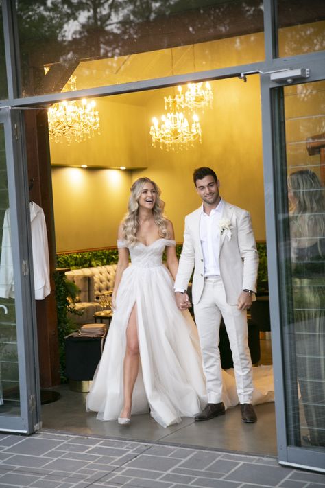 Renae + Andrew — Mrs Smith Weddings White Suit And White Wedding Dress, Ideas Boda Civil, Tuscan Wedding Dress, Off Shoulder Wedding Dresses, Unique Mens Wedding Suits, Off Shoulder Wedding Gown, Wedding Gown Ideas, Groomsmen Dress, White Wedding Suit