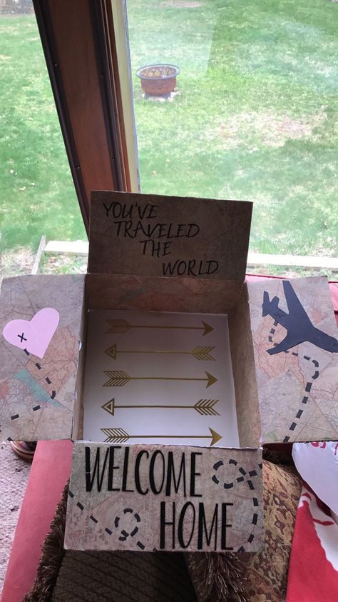 Welcome home box for the boyfriend! After 5 months deployed he's finally home and due to finals I couldn't be there but there is a box filled with love waiting for him! 💙✈️🇺🇸 Welcome Home Boyfriend, For The Boyfriend, Waiting For Love, Long Distance Gifts, The Boyfriend, Waiting For Him, 5 Months, Welcome Home, Long Distance