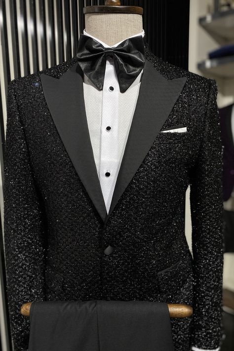 Guys Prom Outfit, Suit Sleeves, Best Wedding Suits For Men, Sequin Tuxedo, Peak Lapel Suit, Suit For Men Wedding, Best Wedding Suits, Prom Suits For Men, Mens Casual Suits