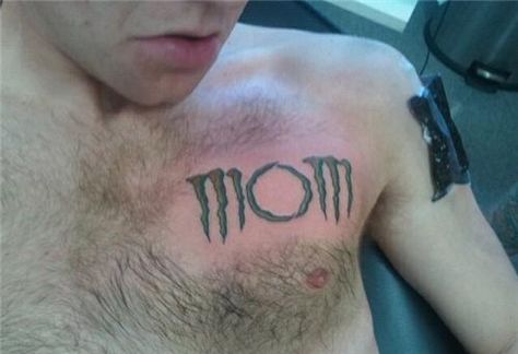 A tattoo of the word MOM in the MONSTER ENERGY DRINK font Monster Energy Tattoo, Hilarious Tattoos, Drink Tattoo, Ugliest Tattoos, Monster Drink, Energy Tattoo, Worst Tattoos, Monster Energy Drink, Tattoo Fails