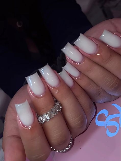 Short Off White Nails, Soft White Nails Acrylic With Design, Nut Color Nails, Sharp Square Nails, Baddies Nails Short, Square White Nails, Baddies Nails, Neutral Nails Acrylic, Milky Nails