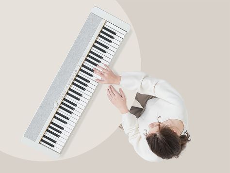 Portable Keyboard, Key Lighting, Make Music, Electronic Musical Instruments, Speaker Design, Simplistic Design, Music Score, Making Music, Built In Speakers