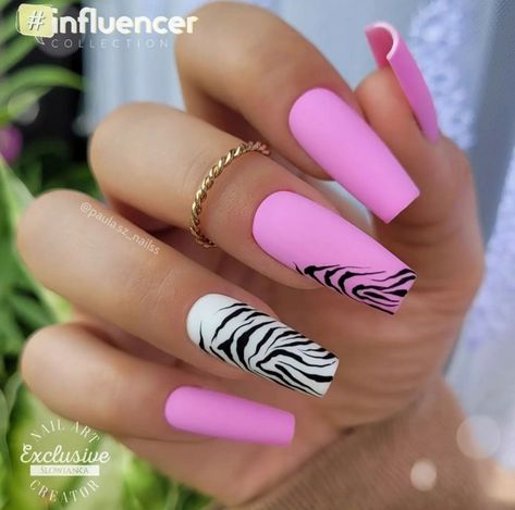 Hot Nail Designs, Funky Nail Art, Zebra Nails, Glow Nails, French Acrylic Nails, Dope Nail Designs, Best Nail Art Designs, Long Square Acrylic Nails, Glam Nails