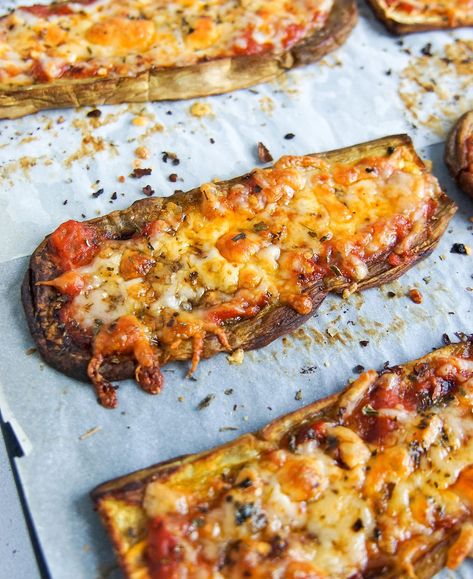 Eggplant Pizza Recipe, Fresh Marinara Sauce, Pizza Craving, Eggplant Pizza, Eggplant Pizzas, Craving Pizza, Shredded Mozzarella, Marinara Sauce, Parmesan Cheese