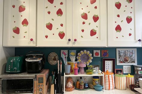 And there’s plenty more like them available all across the internet. Kitchen Cabinet Decals, Cabinet Decals, Kitchen Cabinet Fronts, Upcycled Candle Jars, Kitchen Cabinets Fronts, Minimalist Christmas Tree Ideas, Terrazzo Wall, My Notes App, Strawberry Kitchen