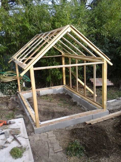 Diy Greenhouse Plans, Greenhouse Shed, Build A Greenhouse, Small Patio Garden, Rope Decor, Diy Shed Plans, Backyard Greenhouse, Shed Plan, Greenhouse Plans