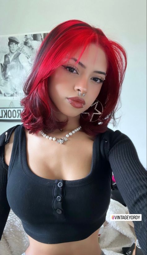 Check borad for @ Red Hair Underneath Brown, Hair Color Ideas Grunge, Light Brown Hair With Red, Hair Color Ideas Dark, Cherry Hair Colors, Red Hair Looks, Red Hair Inspo, Dyed Red Hair, Hair Color Streaks