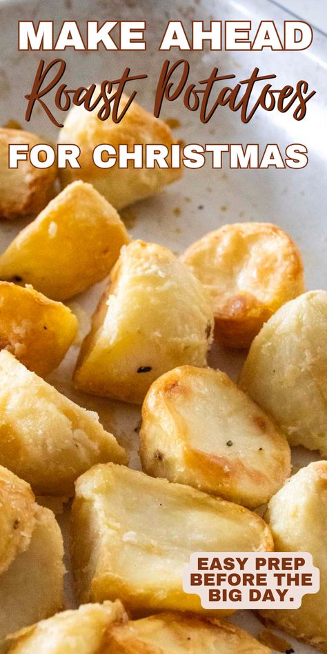 Enjoy perfectly crispy roast potatoes that you can make ahead, ideal for stress-free holiday meals and Sunday roasts. These potatoes are golden and crunchy on the outside, soft on the inside, and easy to prepare in advance. Perfect for Christmas dinner, Thanksgiving sides, or any time you’re craving a classic comfort food without the last-minute rush! English Roasted Potatoes Recipe, Make Ahead Roasted Potatoes, Make Ahead Potatoes, Potatoes For Christmas, Making Roast Potatoes, Oven Roasted Potatoes Easy, Russet Potato Recipes, Sunday Roasts, Crispy Roast Potatoes