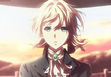 Violet Evergarden Gif, Violet Evergreen, Violet Garden, Violet Evergarden Anime, Icon Gif, Kyoto Animation, Violet Evergarden, Angel Painting, Anime Hair