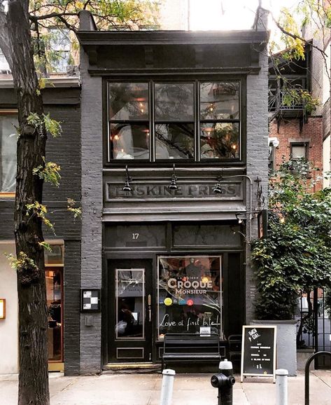 Knockturn Alley, New York Cafe, Cafe Exterior, Pretty City, Library Cafe, London Buildings, Barbershop Design, Loft Design, City New York