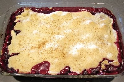 Perfect Blackberry Cobbler | Tasty Kitchen: A Happy Recipe Community! Pineapple Dump Cake Recipe, Pineapple Dump Cake, Berry Cobbler Recipes, Blackberry Dessert, Blackberry Cobbler Recipe, Dump Cake Recipe, Blackberry Recipes, Dump Cakes, Blackberry Cobbler