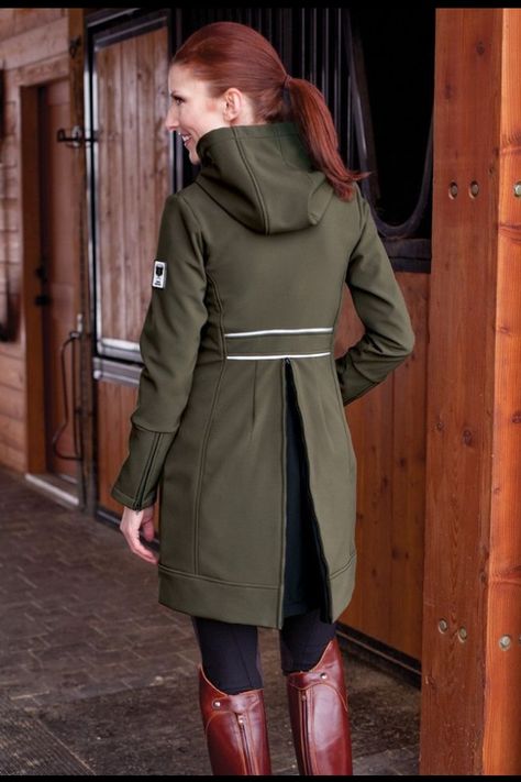 Asmar Equestrian Coat. Love how her hair matches the boots! Equestrian Helmets, Rider Jacket, Equestrian Chic, Equestrian Helmet, Riding Hats, Equestrian Riding, Riders Jacket, Equestrian Outfits, Riding Outfit