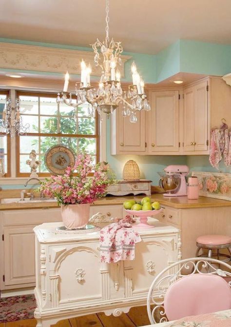 Camera Shabby Chic, Chic Kitchen Decor, Shabby Chic Kitchen Decor, Decoration Shabby, Interior Design Per La Casa, Shabby Chic Room, Shabby Chic Bathroom, Shabby Chic Bedroom, Shabby Chic Pink