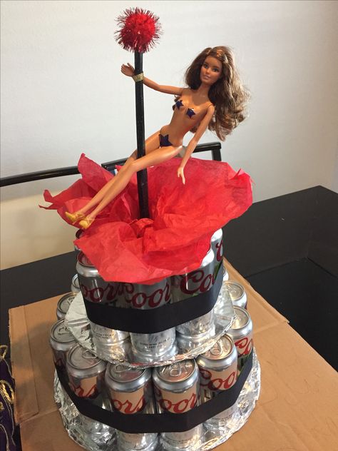 Bachelor party stripper beer cake! Bachelor Party Ideas For Guys, Bachelor Party Cookies, Men Bachelor Party, Bachelor Party Food, Bachelor Party Checklist, Mens Bachelor Party, Beer Can Cake, Bachelor Party Themes, Bachelor Party Cakes