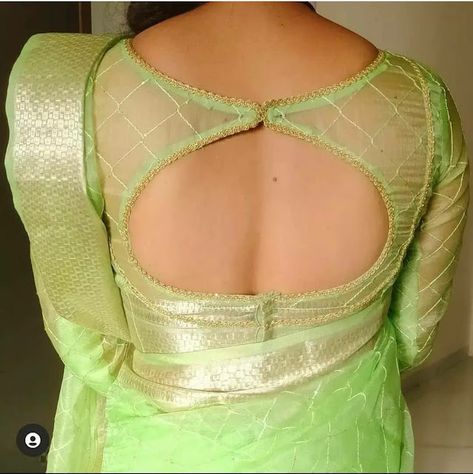 Blouse Designs Back, Trending Blouse, Brocade Blouse Designs, Latest Blouse Designs, Designs Blouse, Lace Blouse Design, Netted Blouse Designs, Blouse Designs High Neck, Cotton Blouse Design