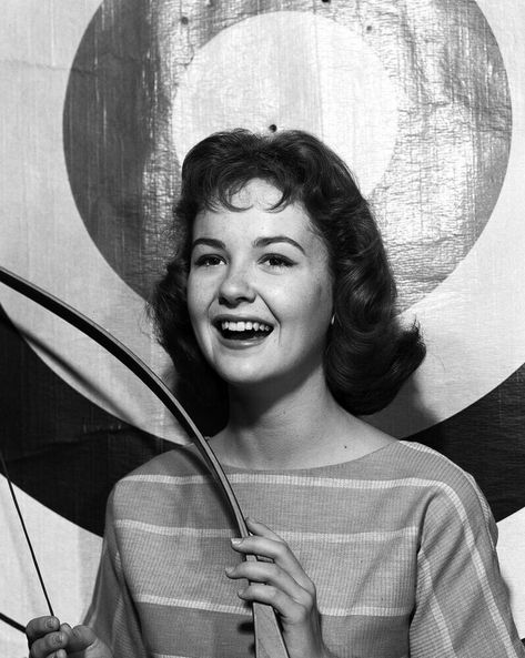 Shelley Fabares (born 1944) Shelley Fabares, The Donna Reed Show, Father Knows Best, Jacqueline Bisset, Donna Reed, Abc Photo, White Photos, Black White Photos, Show Photos