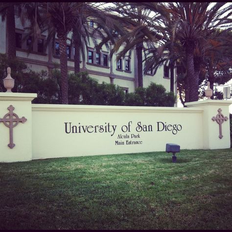 University of San Diego University Of San Diego Aesthetic, San Diego University Aesthetic, Collages Aesthetic, Loyola Marymount University, University Of San Diego, Semester Abroad, School List, College Stuff, Dream College