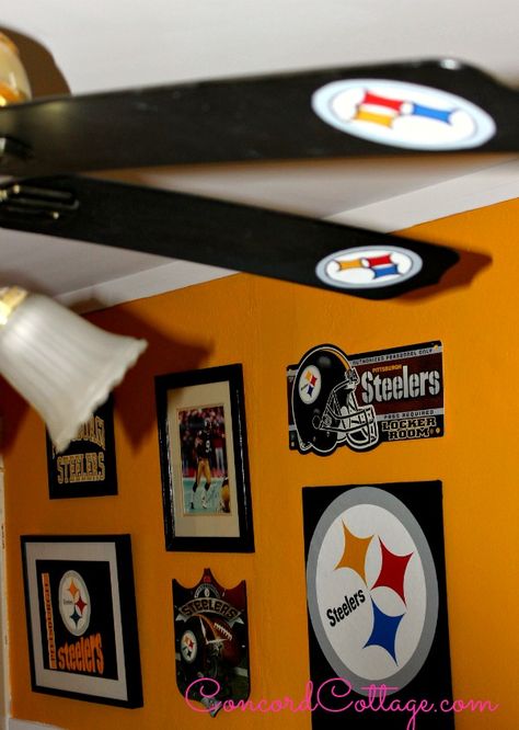 How to Paint Steelers Football Ceiling Fan Hubs Will Love #Easyupdate Steelers Bedroom, Pittsburgh Steelers Man Cave, Steelers Man Cave, Steelers Country, Steelers Baby, Here We Go Steelers, Pittsburgh Steelers Logo, Steelers Logo, Steelers Girl