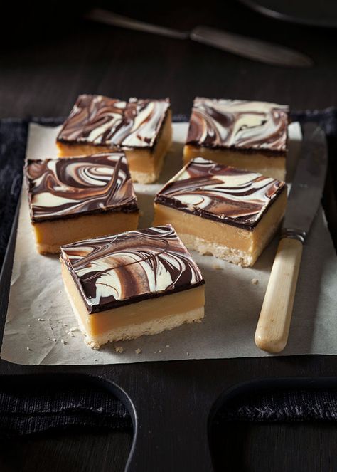 Chocolate Caramel Slice Chocolate Caramel Slice, British Baking Show Recipes, British Bake Off Recipes, British Baking Show, Bake Off Recipes, Baked Caramel, Chocolate And Caramel, Caramel Slice, British Bake Off