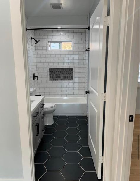 Bilevel Bathroom Remodel, Small Main Bathroom Ideas Modern, Small Bathroom Design Black And White, Bathroom Remodel Gray Floor, Tiled Shower With Window, Black Trim Bathroom Ideas, Bathroom Shower Window Ideas, 5 By 8 Bathroom Ideas, Small Full Bathroom Remodel With Tub